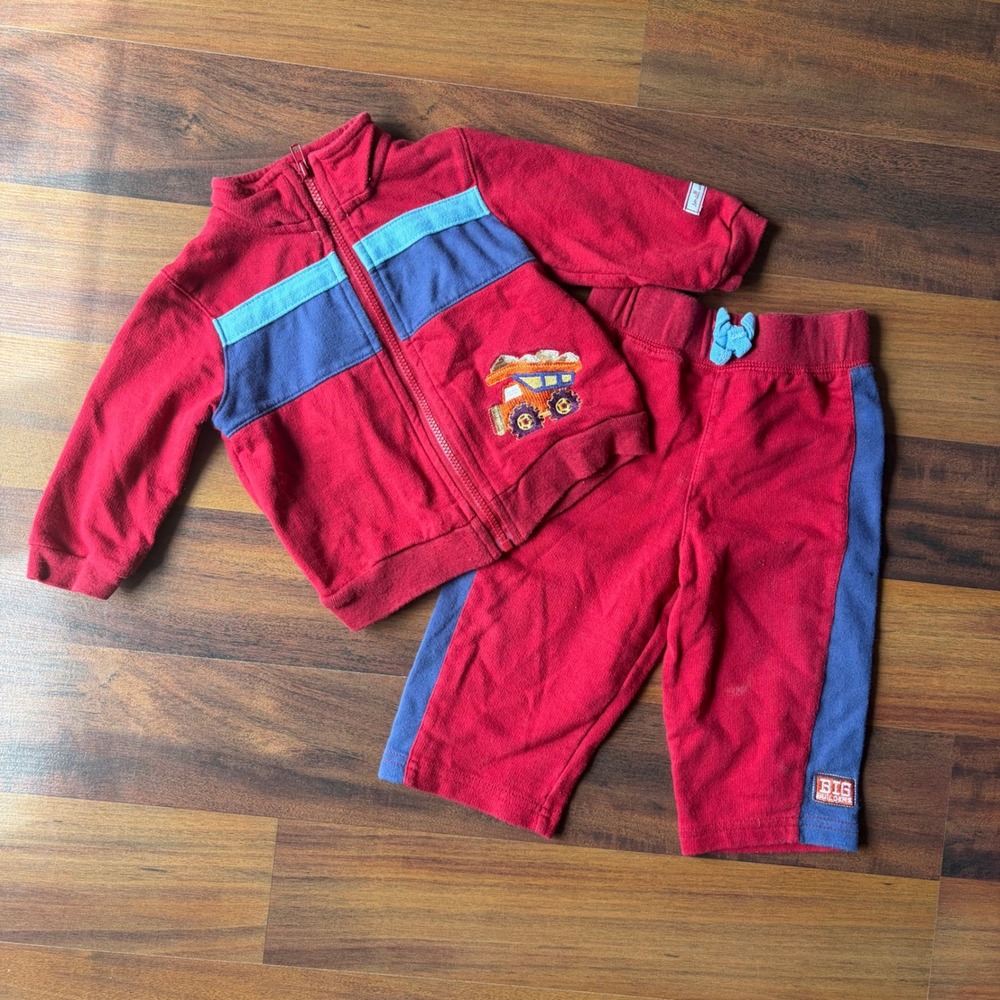 Small Wonders Baby Boys Red Blue Dump Truck Fleece Zip Tracksuit Set 6-9 Months